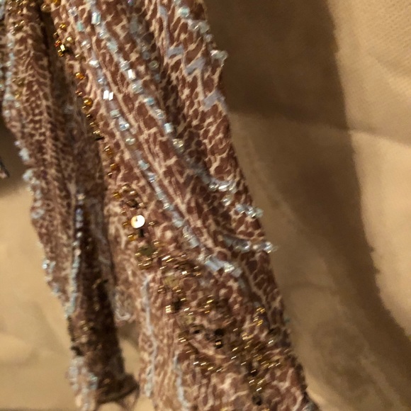 Blouse - Picture 8 of 14